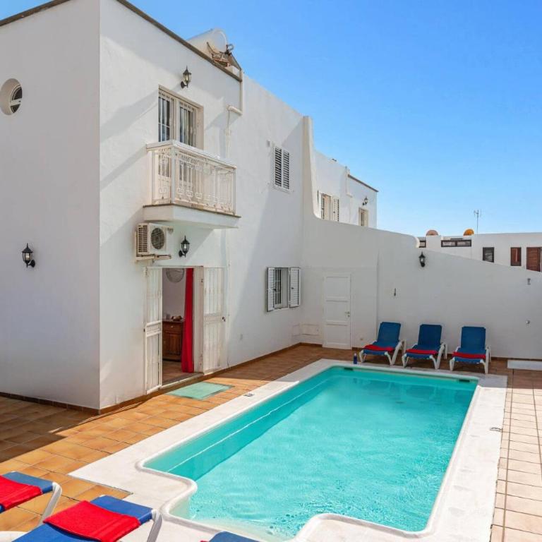 Villa Castillo by Villa Plus - Villa - 14