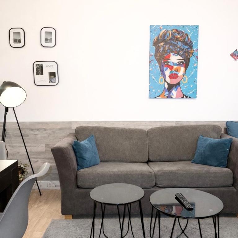 Nilton Apartmans - One-Bedroom Apartment - 47