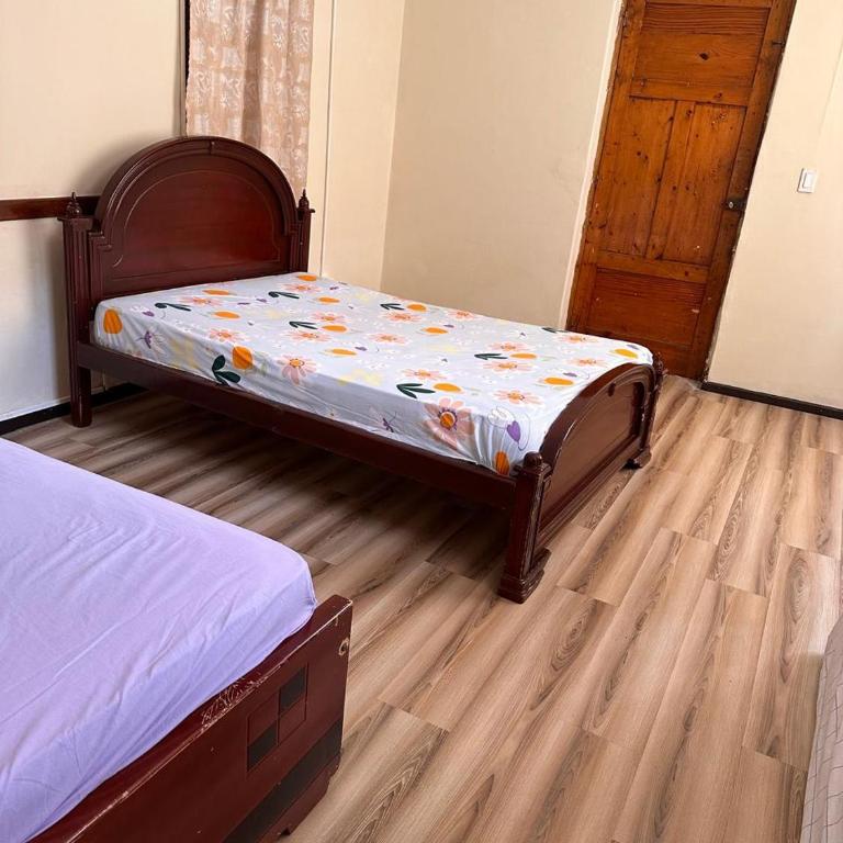 Albergue Happy Backpacker - Habitación Doble - 2 camas dobles - 7