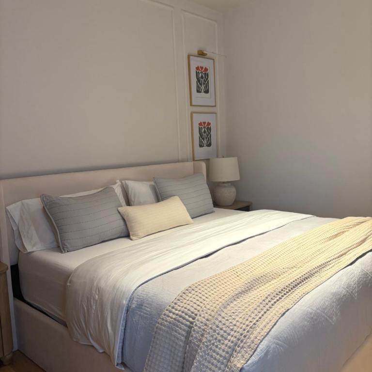 Boka Place Porto Montenegro Luxury apartments-Sea View with FREE garage - Studio with Garden View - 1