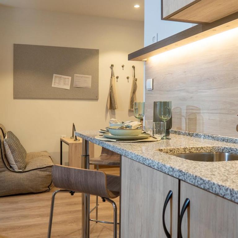 Stephouse Girona Tarradellas - Apartamento Estudio de 2 dormitorios - 13