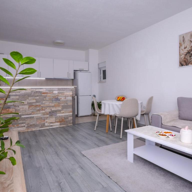 Moj kutak Trebinje - Apartman sa 2 Spavaće Sobe - 8