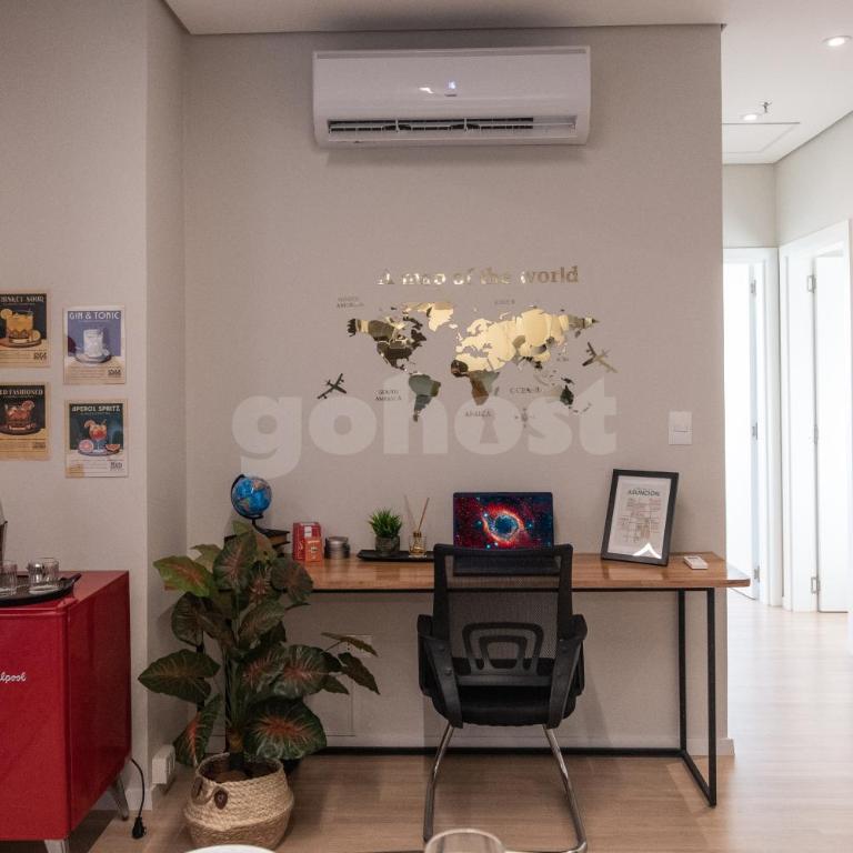 Petra Tower Luxury 2 BR Apt w Resto, Pool & Gym - Apartment - 16