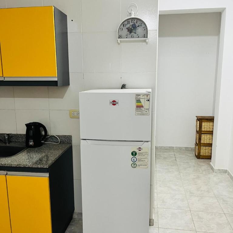 Pepe House dpto temporal - Two-Bedroom Apartment - 14