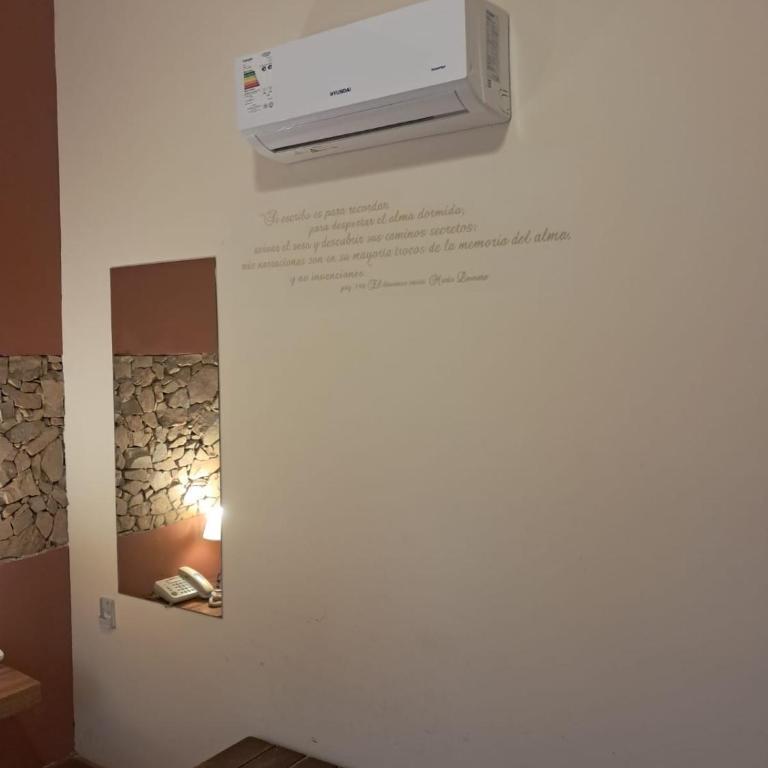 Le Vrero Boutique Hotel - Double Room with Private Bathroom - 4
