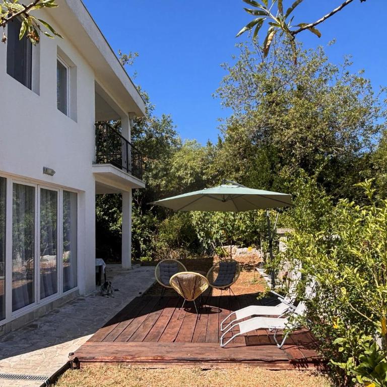 Patrick House - Vikendica sa Tri Spavaće Sobe - 2