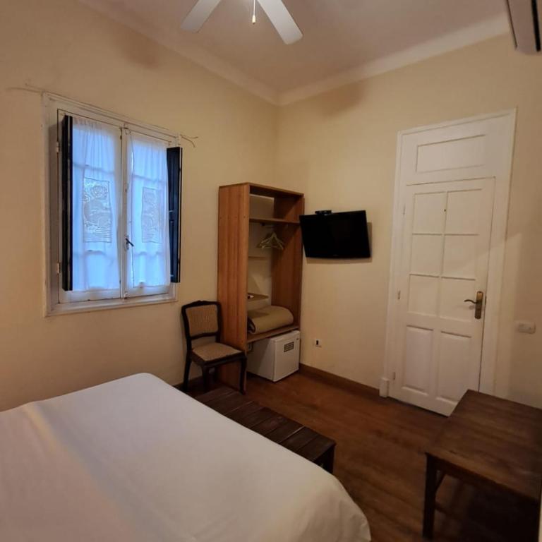 Le Vrero Boutique Hotel - Double Room with Private Bathroom - 3