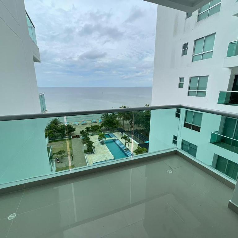Apartamentos Mi Reserva OK - Arrecife - Three-Bedroom Standard Apartment - 8