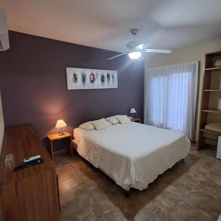 Le Vrero Boutique Hotel - Double Room with Private Bathroom - 2