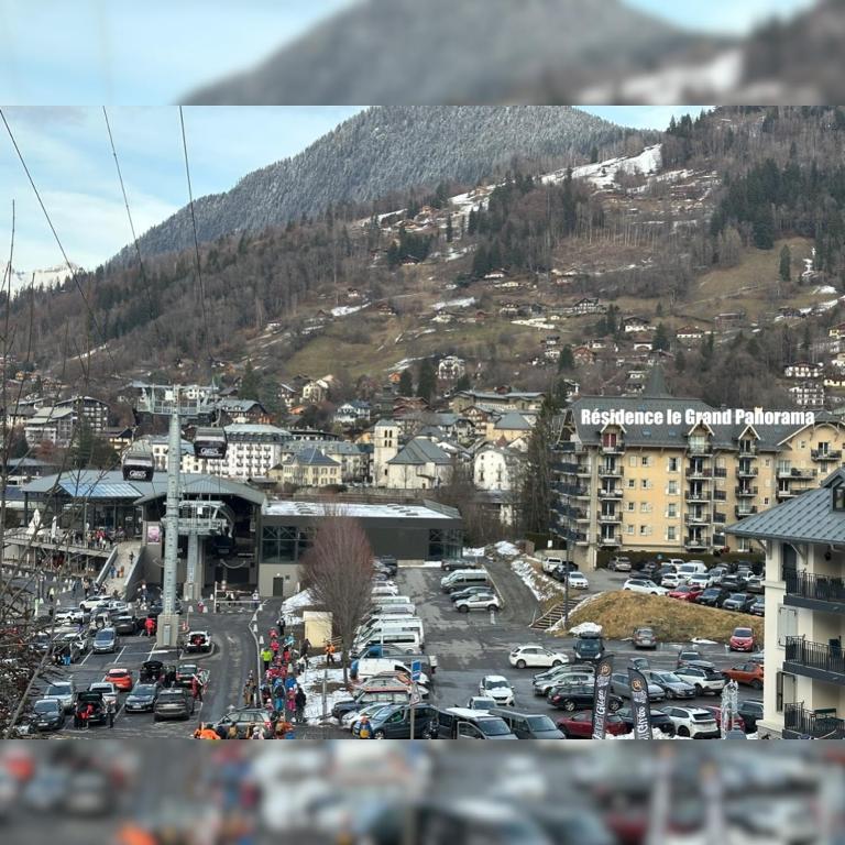 Grand Panorama T2 avec piscine aux pieds des télécabines - Appartement - 32