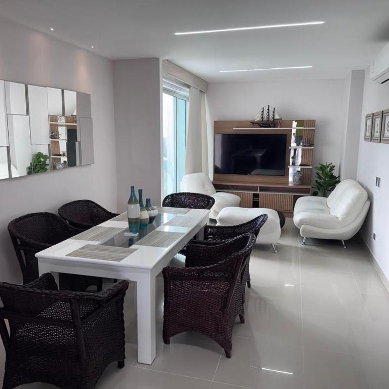 Apartamentos Mi Reserva OK - Arrecife - Three-Bedroom Apartment - Oceanfront - 18