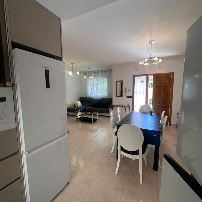 un lujo a 2 min de la playa - Apartamento con 4 dormitorios - 32