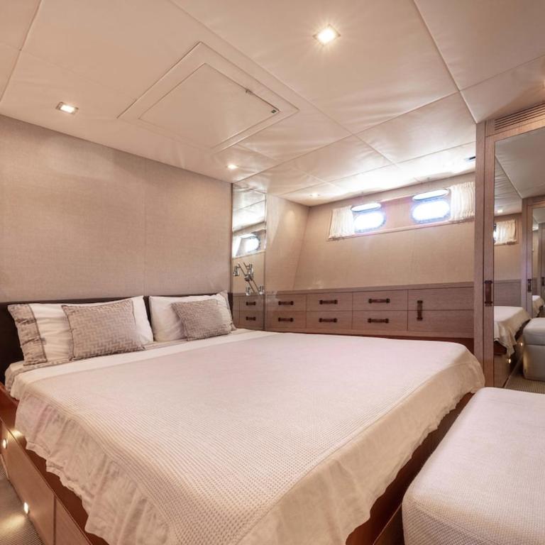 Yacht Mangusta - Mobile Home - 12