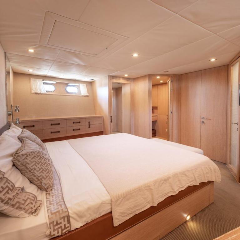 Yacht Mangusta - Mobile Home - 7