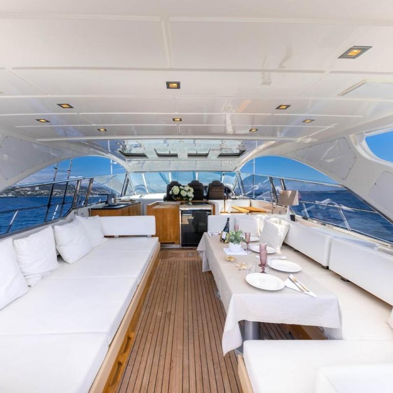 Yacht Mangusta - Mobile Home - 6