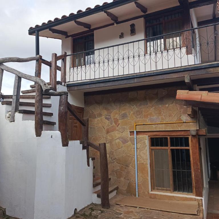 Casa independiente céntrica - Three-Bedroom Home - 1