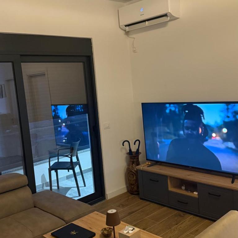 Morea Apartments - Apartman s 2 Spavaće Sobe sa Balkonom i Terasom - 3