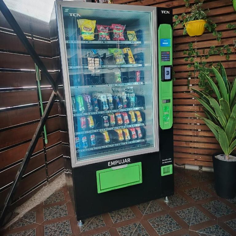 Hab Simple cerca del Aeropuerto con Baño Compartido - Single Room with Shared Bathroom - 6