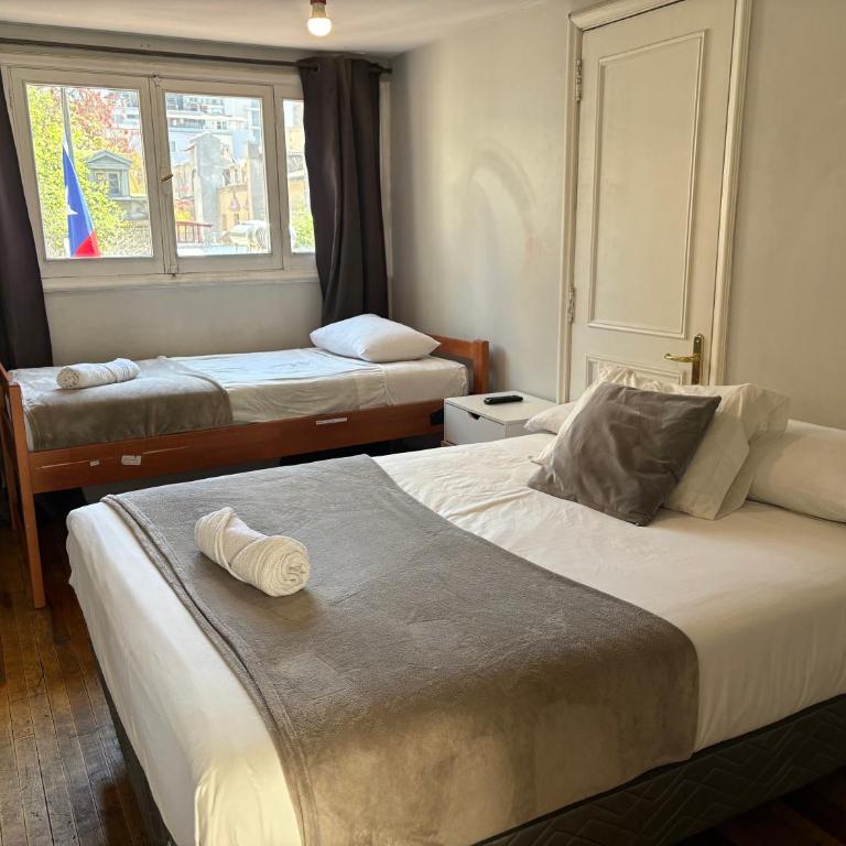 BbCasita Blue-Hostal - Budget Triple Room - 12