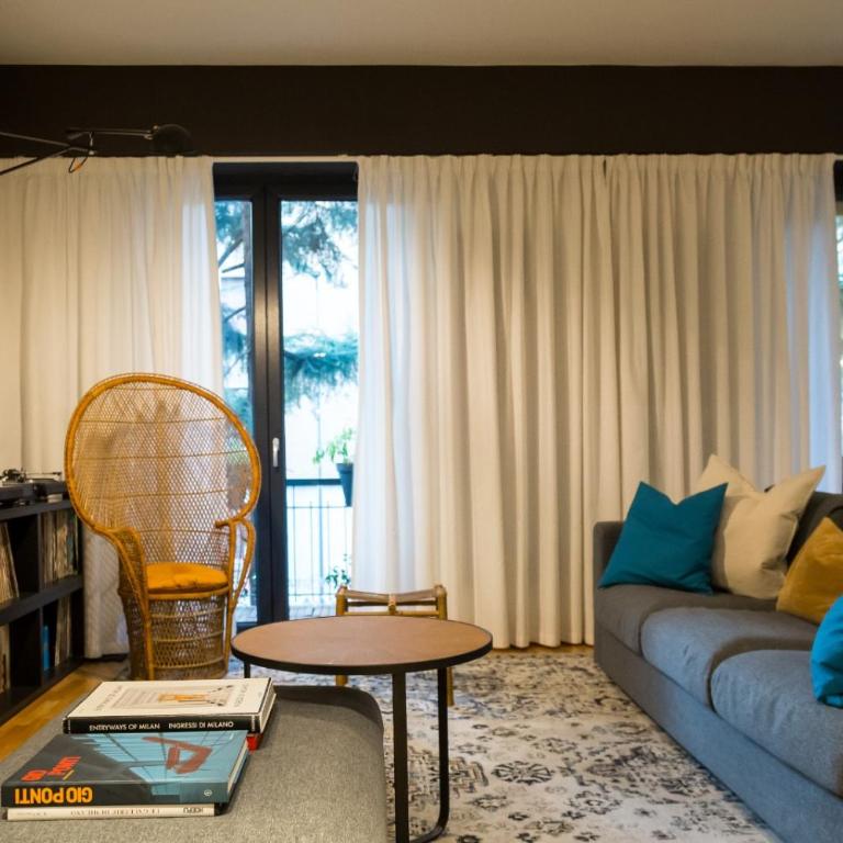 Luxury Design Milan - Appartamento con 2 Camere da Letto e Balcone - 12
