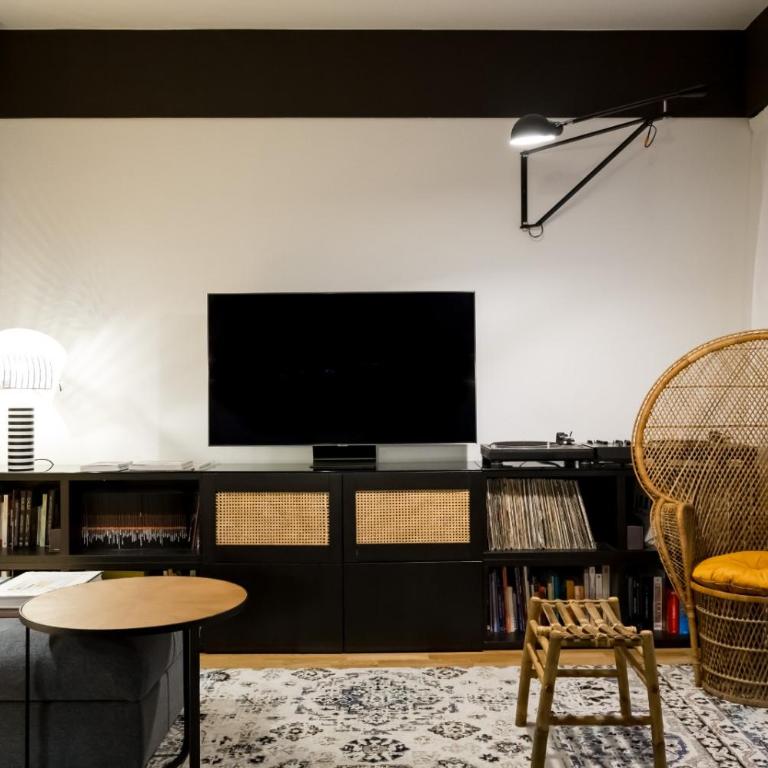 Luxury Design Milan - Appartamento con 2 Camere da Letto e Balcone - 11