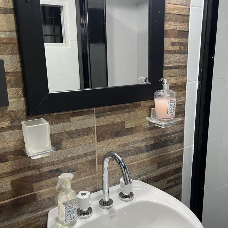 Buenos Ayres de Curuzú Dpto 2 - A 5 cuadras del Centro de la Ciudad - One-Bedroom Apartment - 12