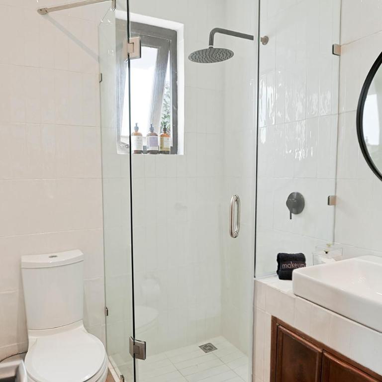Angelic 2BR Nest - Pool & Hot Tub - Gated Village - Vacation Home - 35