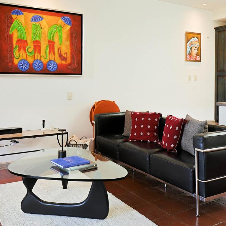 Angelic 2BR Nest - Pool & Hot Tub - Gated Village - Vacation Home - 19