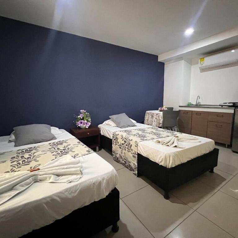 Apartaestudio con cocina dentro centro comercial - Apartamento de 1 dormitorio - 3