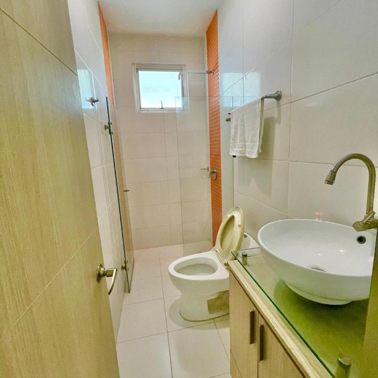 Edificio arrecife apartamentos frente al mar - Three-Bedroom Apartment with Sea View - 6