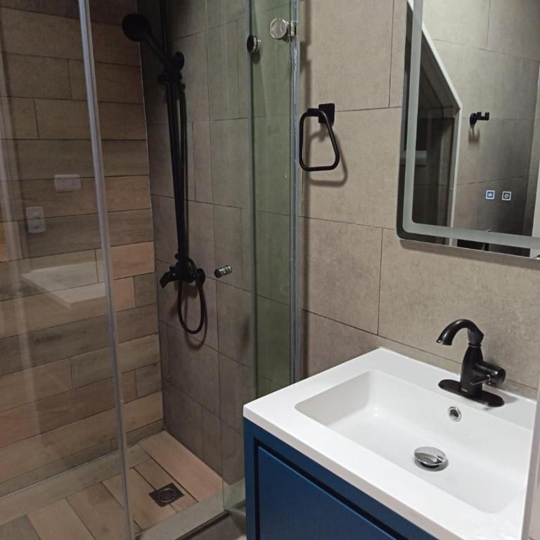 Casa Jesy - Double Room with Private Bathroom - 3