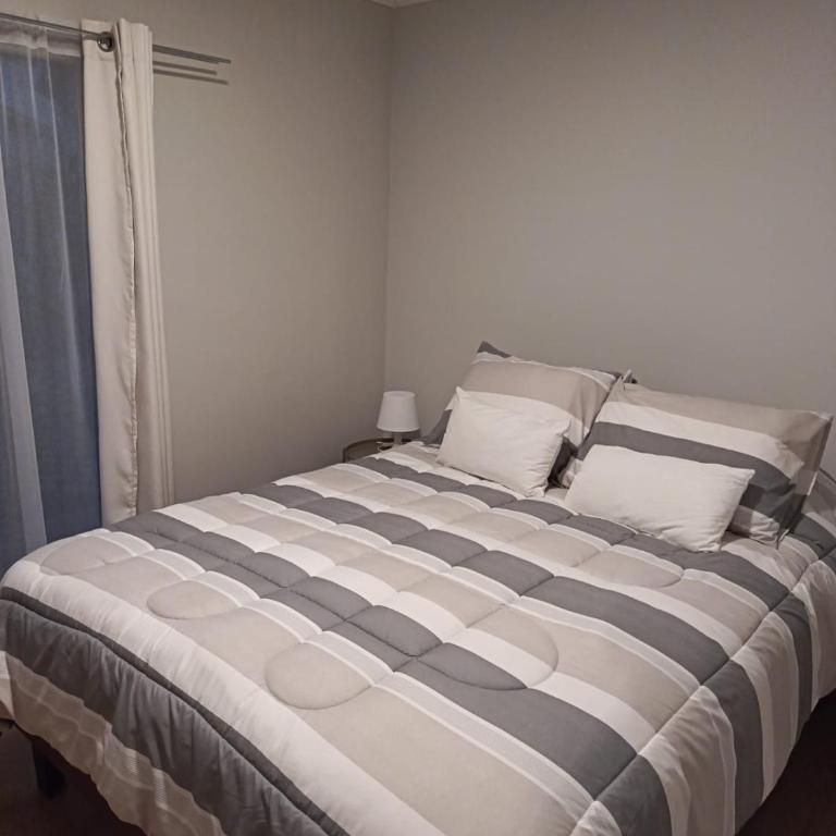 Casa Jesy - Double Room with Private Bathroom - 8