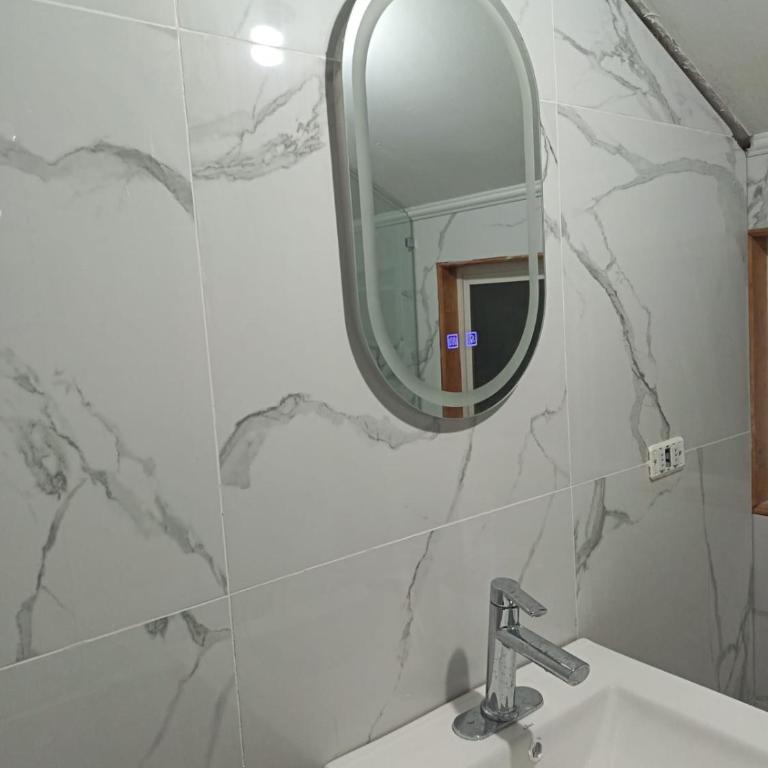 Casa Jesy - Double Room with Shared Bathroom - 10