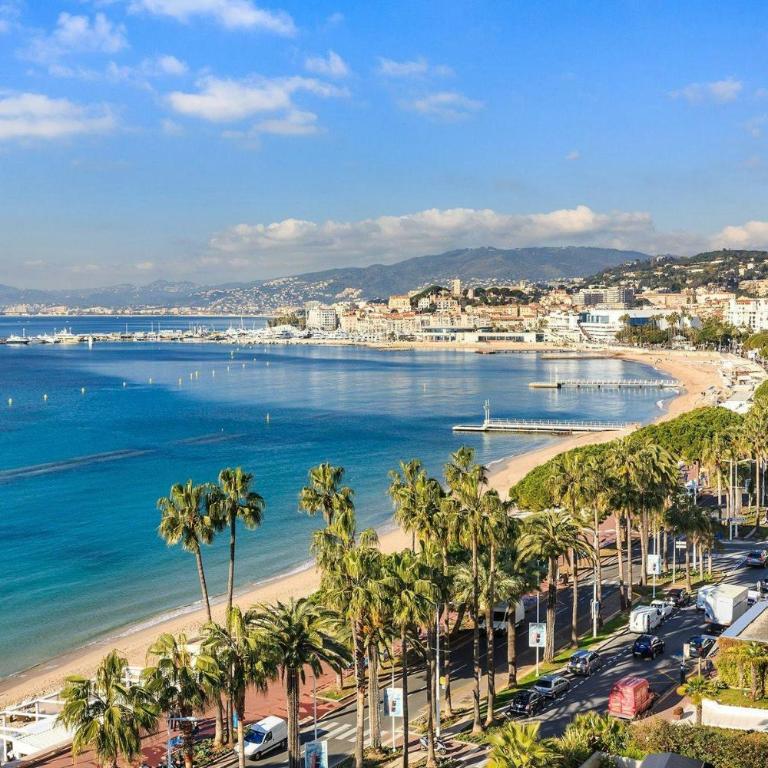 2Bed Seaview swimming pool beach on footparking - Apartment - 31