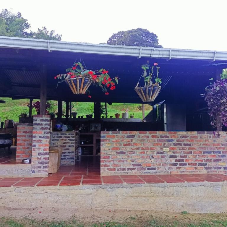 Casa de descanso los troncos - Three-Bedroom Vacation Home - 16