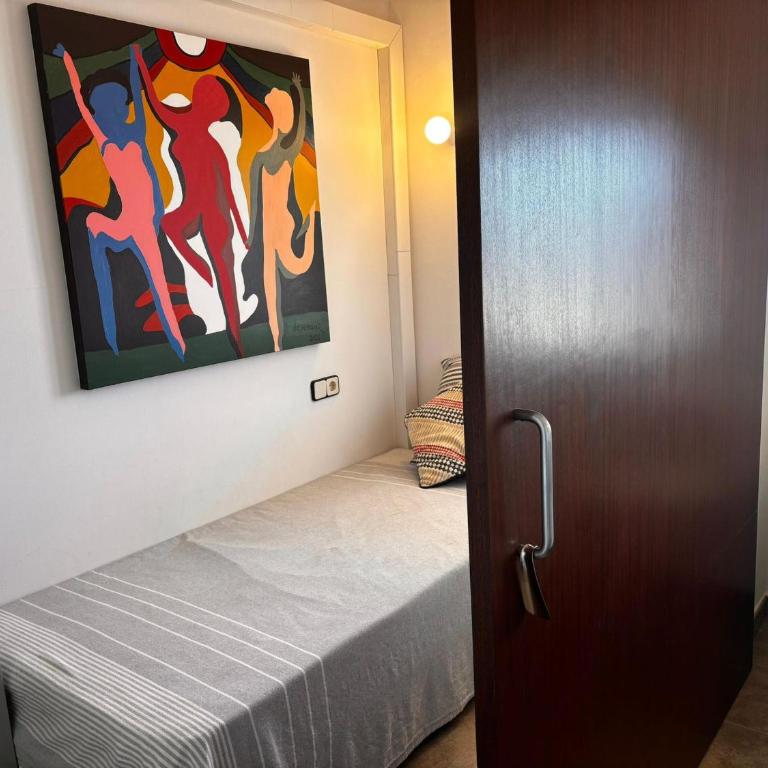 Apartamento con Terraza y Piscina, Centro de L'Estartit - ES-323-47 - Apartment - 32