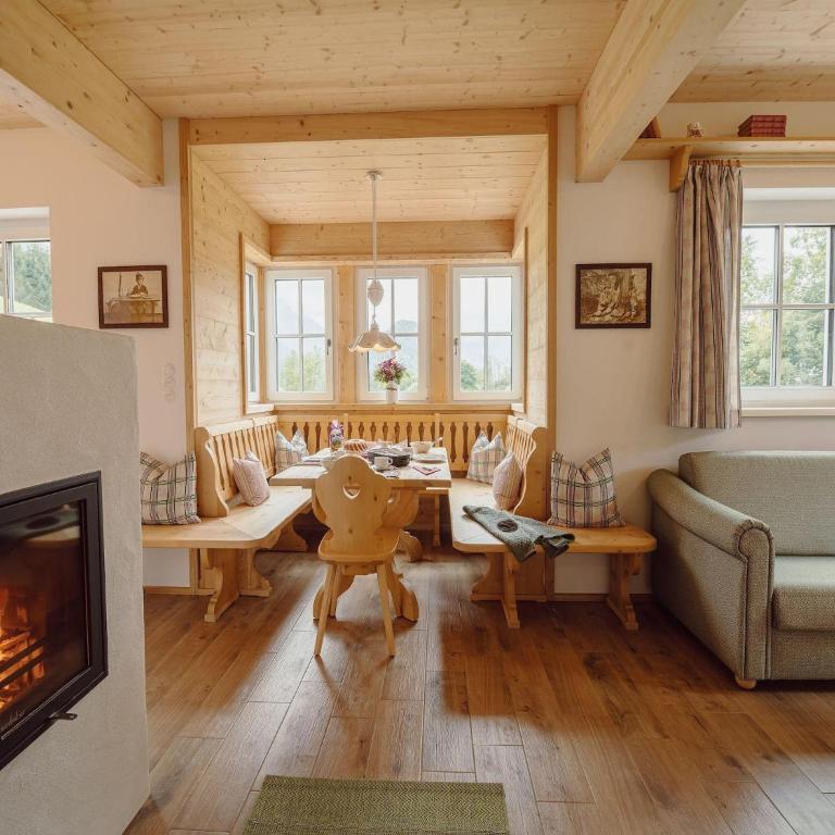Chalet in Grundlsee near Ski Slopes - Ferienhaus mit 3 Schlafzimmern - 12