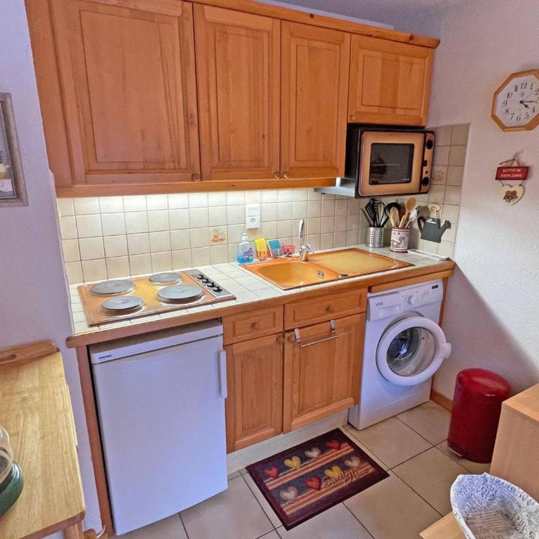 Appartement T2 central avec balcon et casier à skis - FR-1-629-154 - Apartment - 9