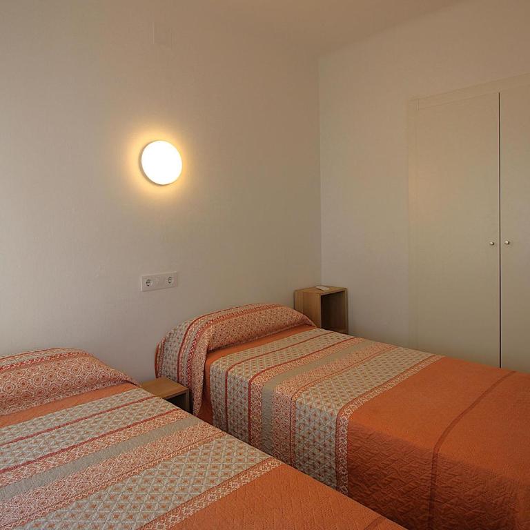 Apartamento para 4 pers cerca de la playa con aire y parking - ES-228-207 - Apartamento - 10