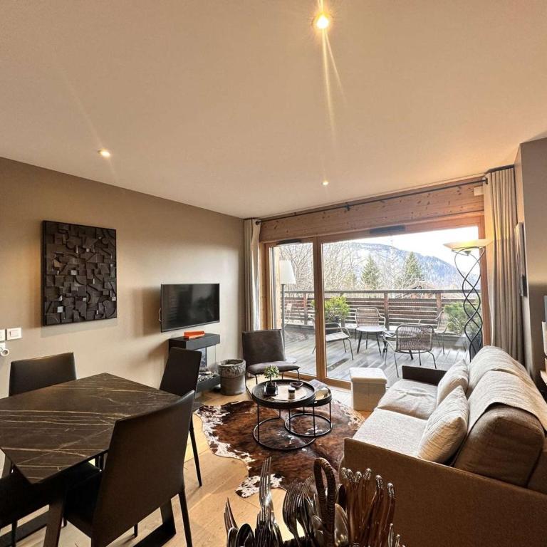 Appartement Familial 3 Pièces Pied de Piste avec Parking - FR-1-572-350 - Appartement - 2