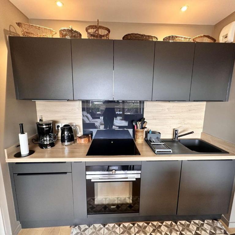 Appartement Familial 3 Pièces Pied de Piste avec Parking - FR-1-572-350 - Appartement - 3