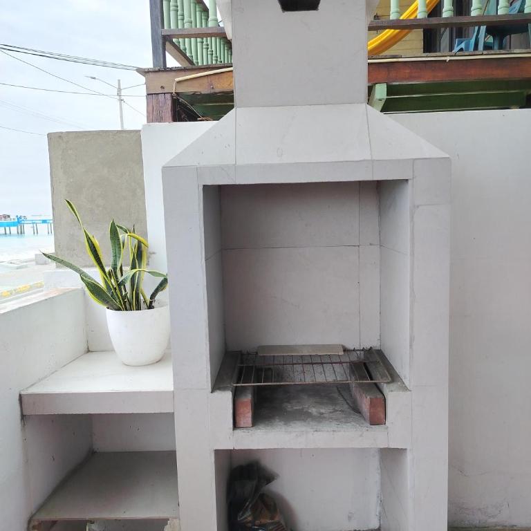 Departamento Salinas - Three-Bedroom Apartment - 5