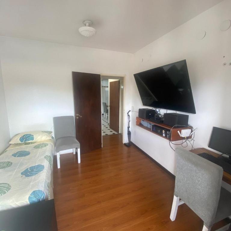 Departamento ubicado en pleno centro - Apartamento de 2 dormitorios con vistas - 7
