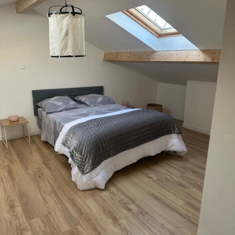 CARPENTRAS appartement climatisé 3e étage situé dans le centre historique - Appartement 3 Chambres - 21