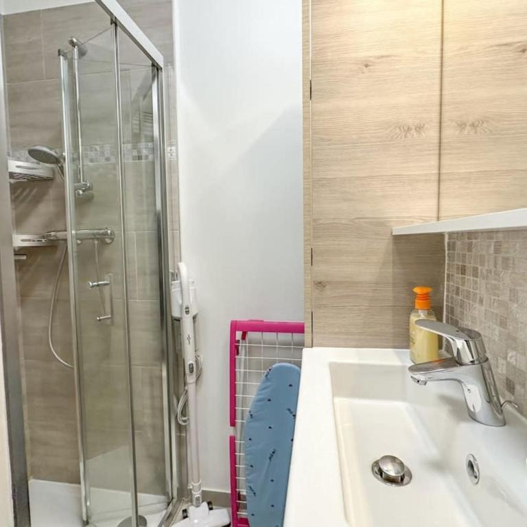 T3 3 chambre Paris 15 au cœur de cafés branchés - Appartement - 20
