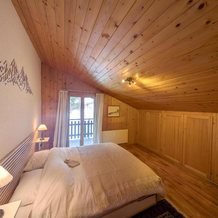 Cocon Alpin: Vue Imprenable, Central & Calme - Apartment - 5