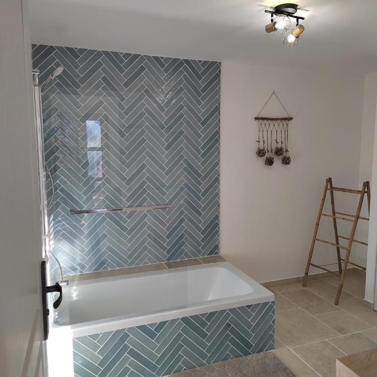 Charmant T2 au bord du lac d'Annecy - Appartement 1 Chambre - 9
