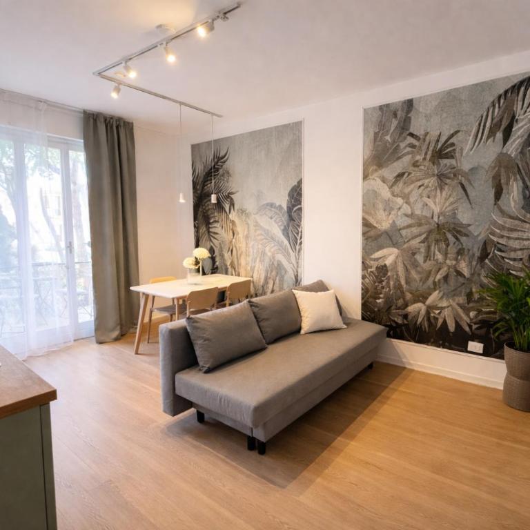 ELIOS LIVING - Parcheggio Privato, Vicino al centro, 200m dal Mare - Appartamento Superior con 1 Camera da Letto e Balcone - 8