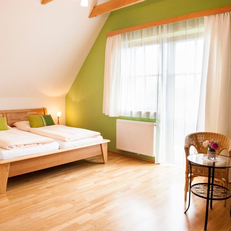 Gästezimmer & Weingut Gamser - Chambre Double avec Balcon - 1