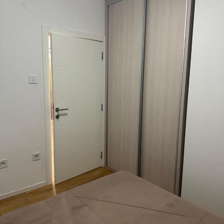 Plava Zvezda 1 - Apartman sa 3 Spavaće Sobe - 8